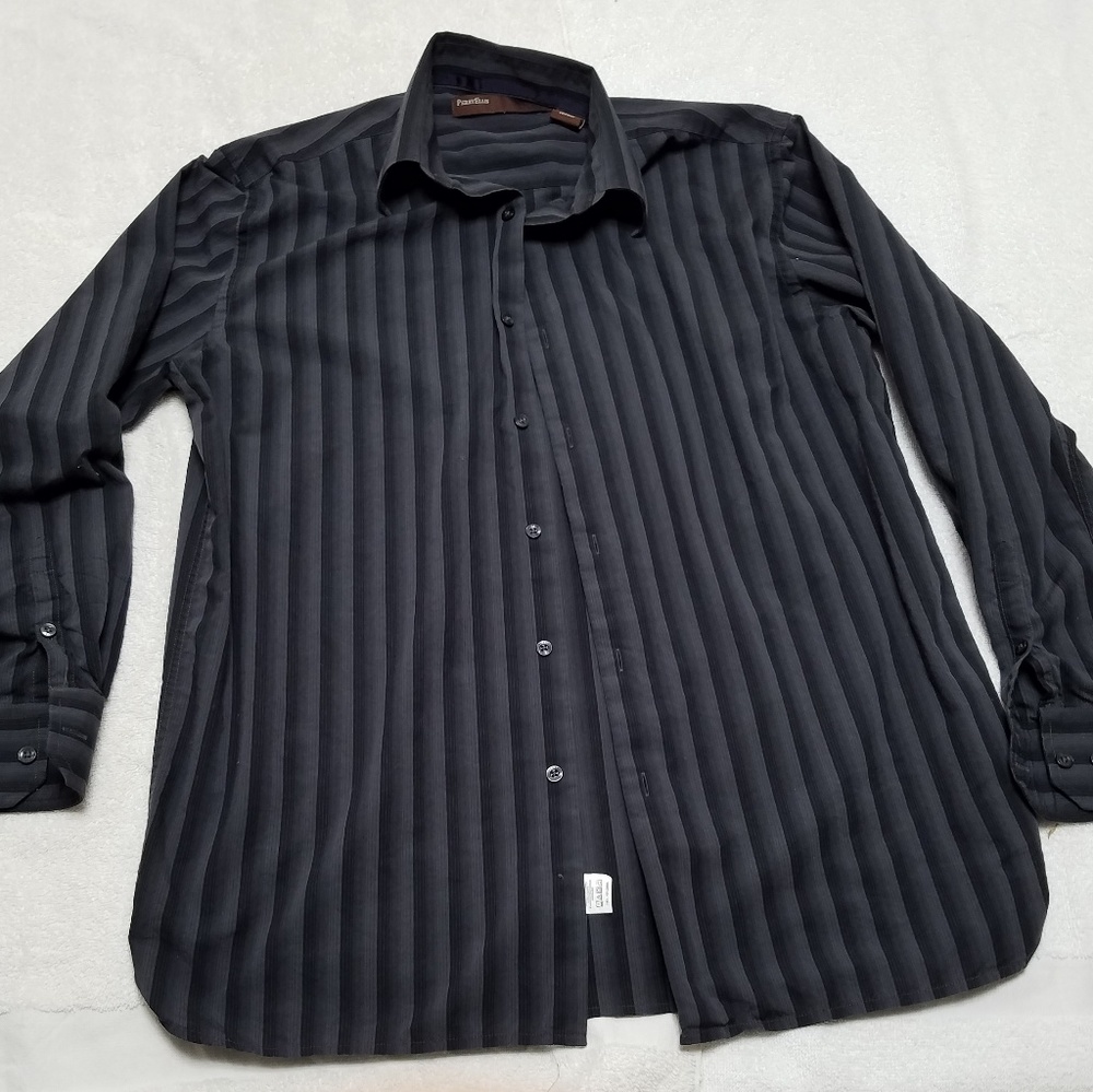 Perry Ellis- button down dress shirt size M
